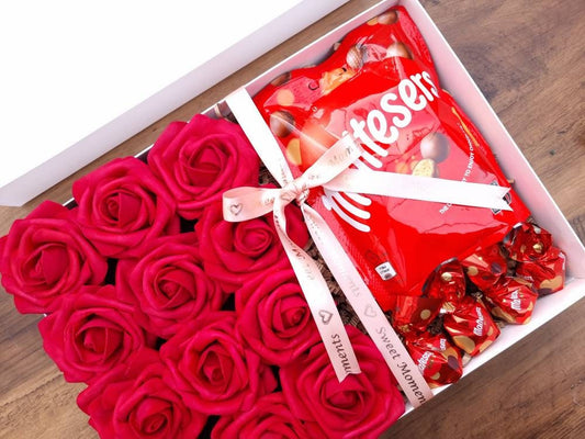 Luxury Red Rose Maltesers Chocolate Gift Box, Birthday Present, Hamper Gift Box, Christmas Secret Santa Gift  For Her, For Wife, Mother, Mum